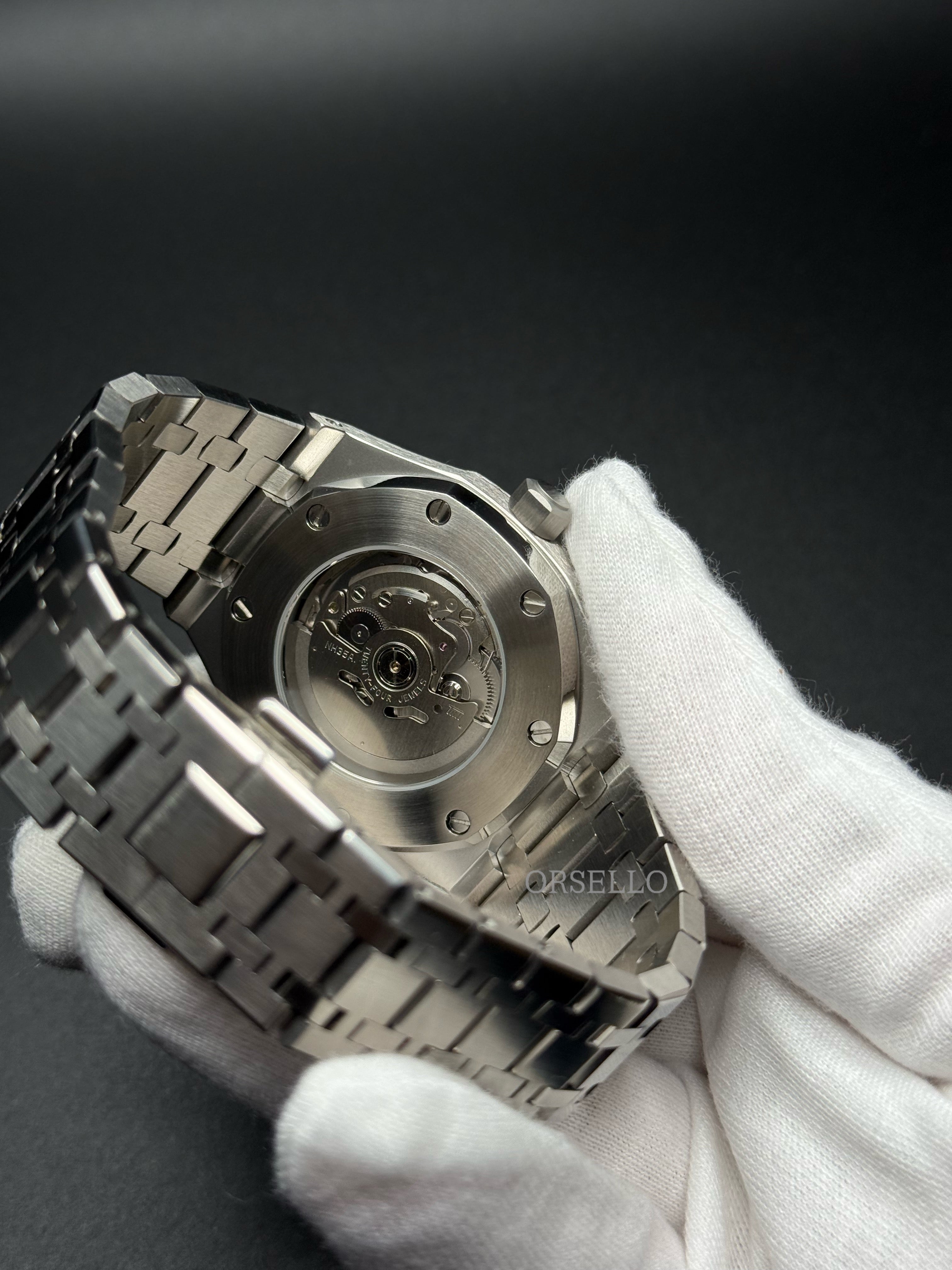 OCTAGONAL STEEL | Classic Black